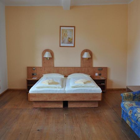 Schlosshotel Am Hainich Behringen  Стая снимка