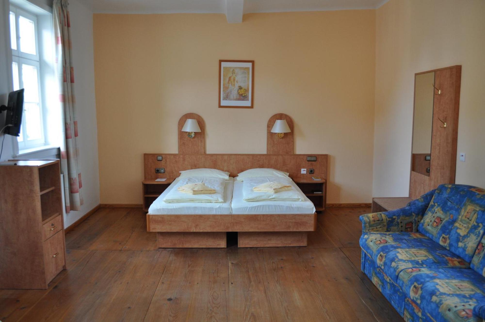 Schlosshotel Am Hainich Behringen  Стая снимка