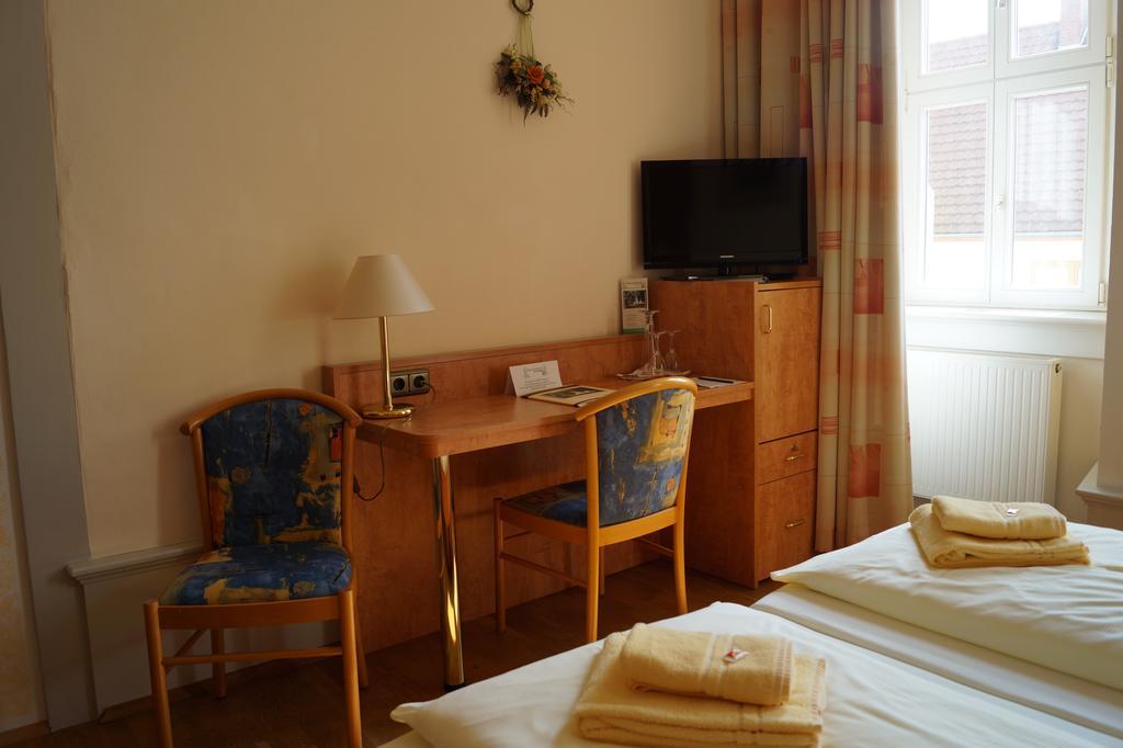 Schlosshotel Am Hainich Behringen  Стая снимка
